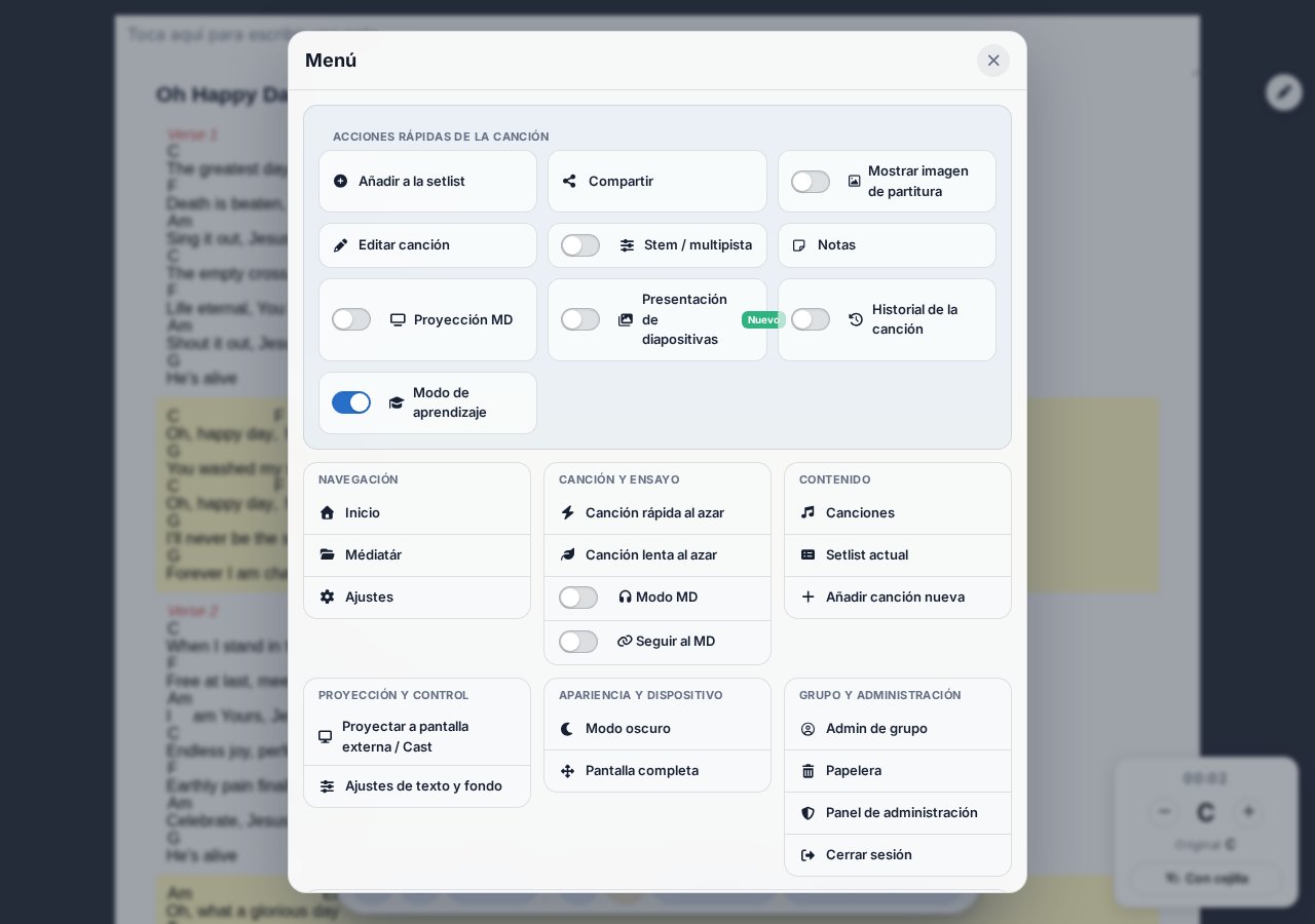 Modal del nuevo menú — navegación, canción y ensayo, contenido, proyección, apariencia, administración, contacto