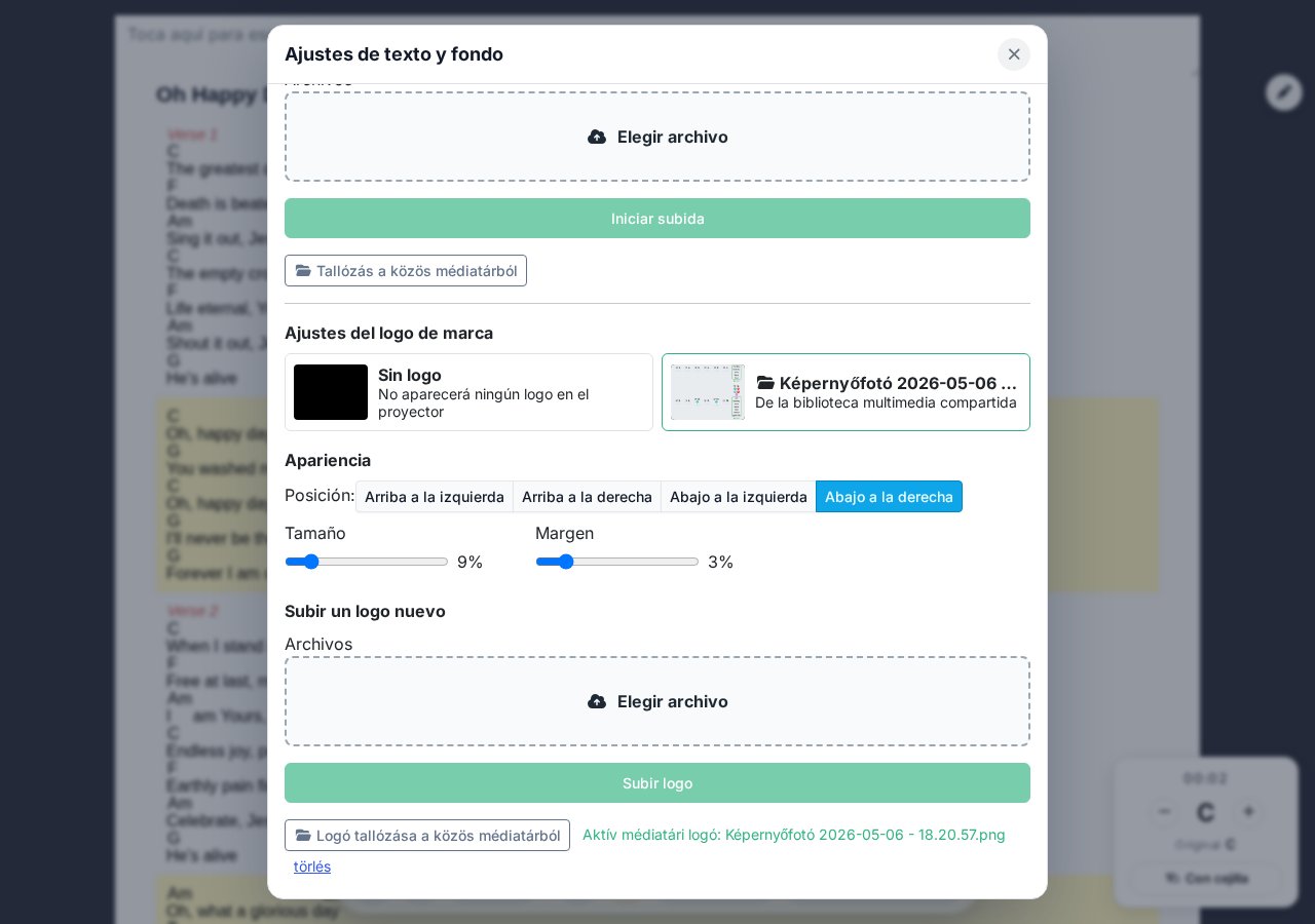 Configuración de logo de marca — selector de logo, posición, tamaño y margen